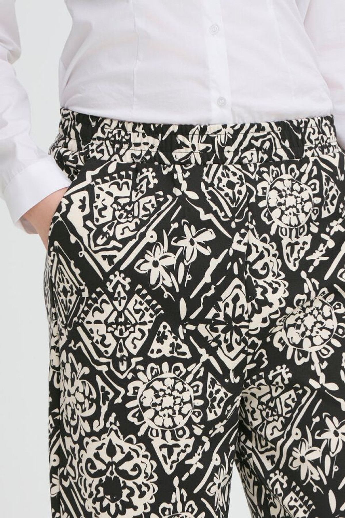 ichi pantalon kate motifs 20125225 (5)