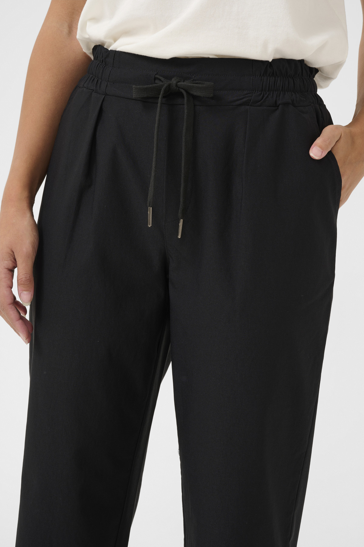 Pantalon noir tess cream 10613583 (2)