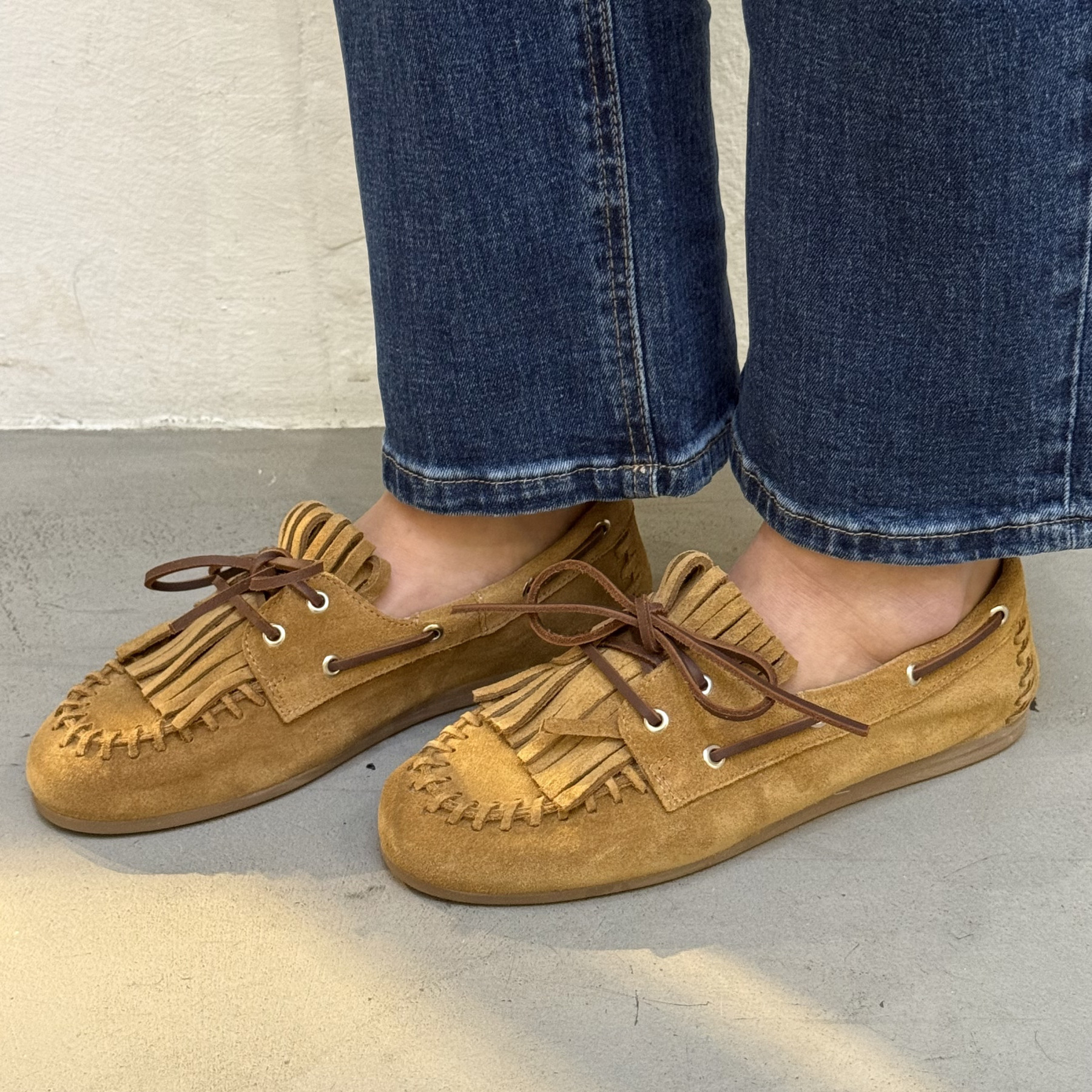 pavement mocassins magda à franges camel (4)