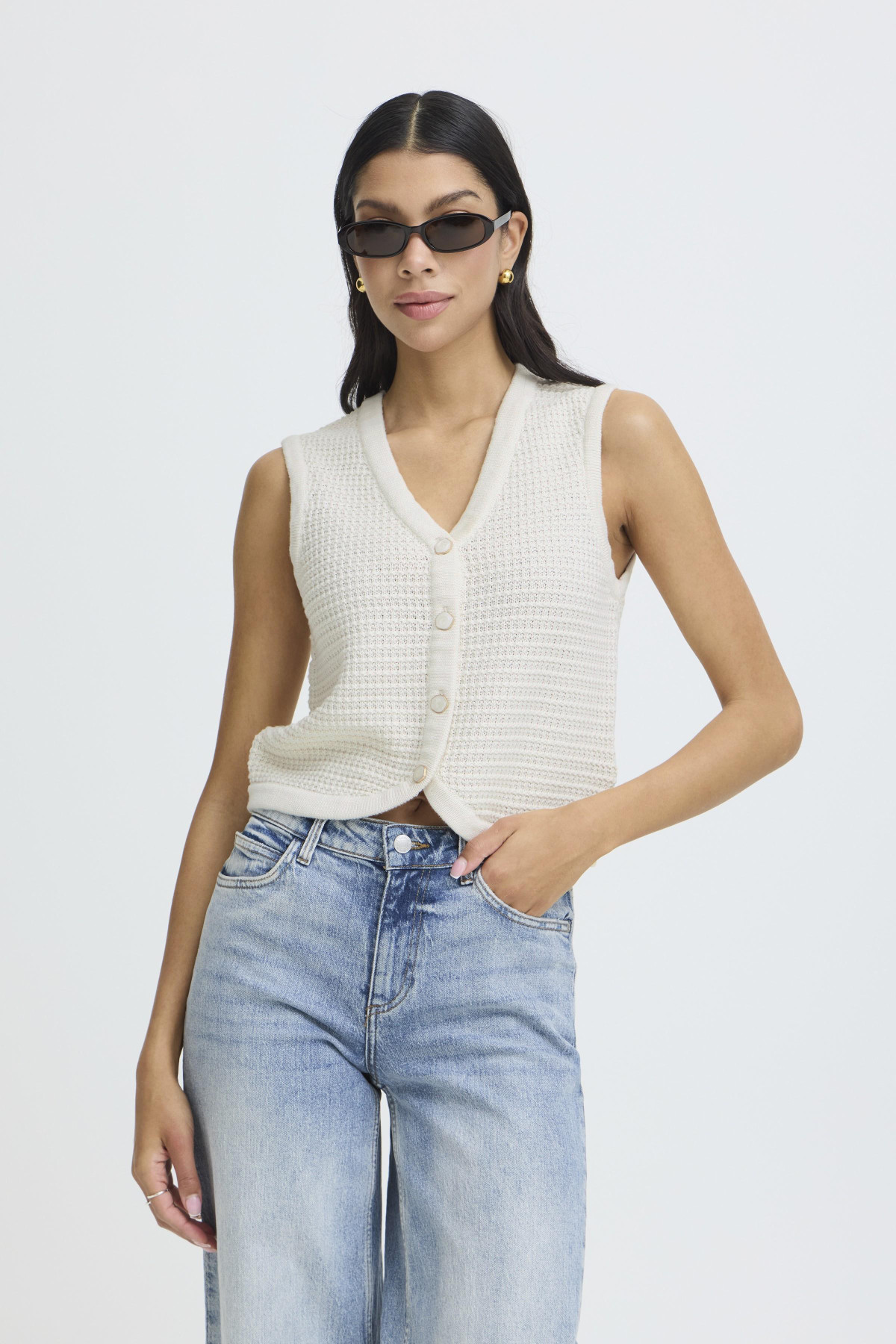 BYMIKALA SHORT WAISTCOAT 20818688 (1)