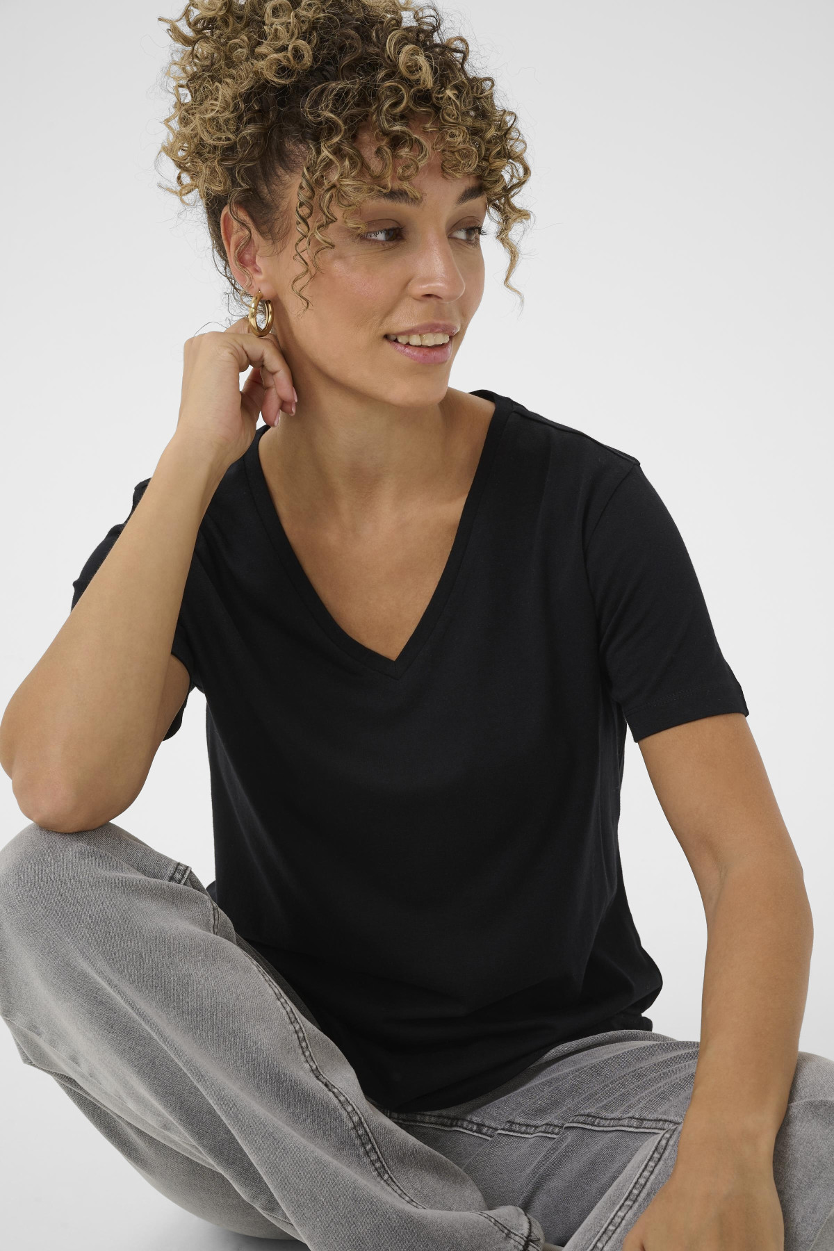 CRNAIA TSHIRT 10604508 PITCH BLACK (2)