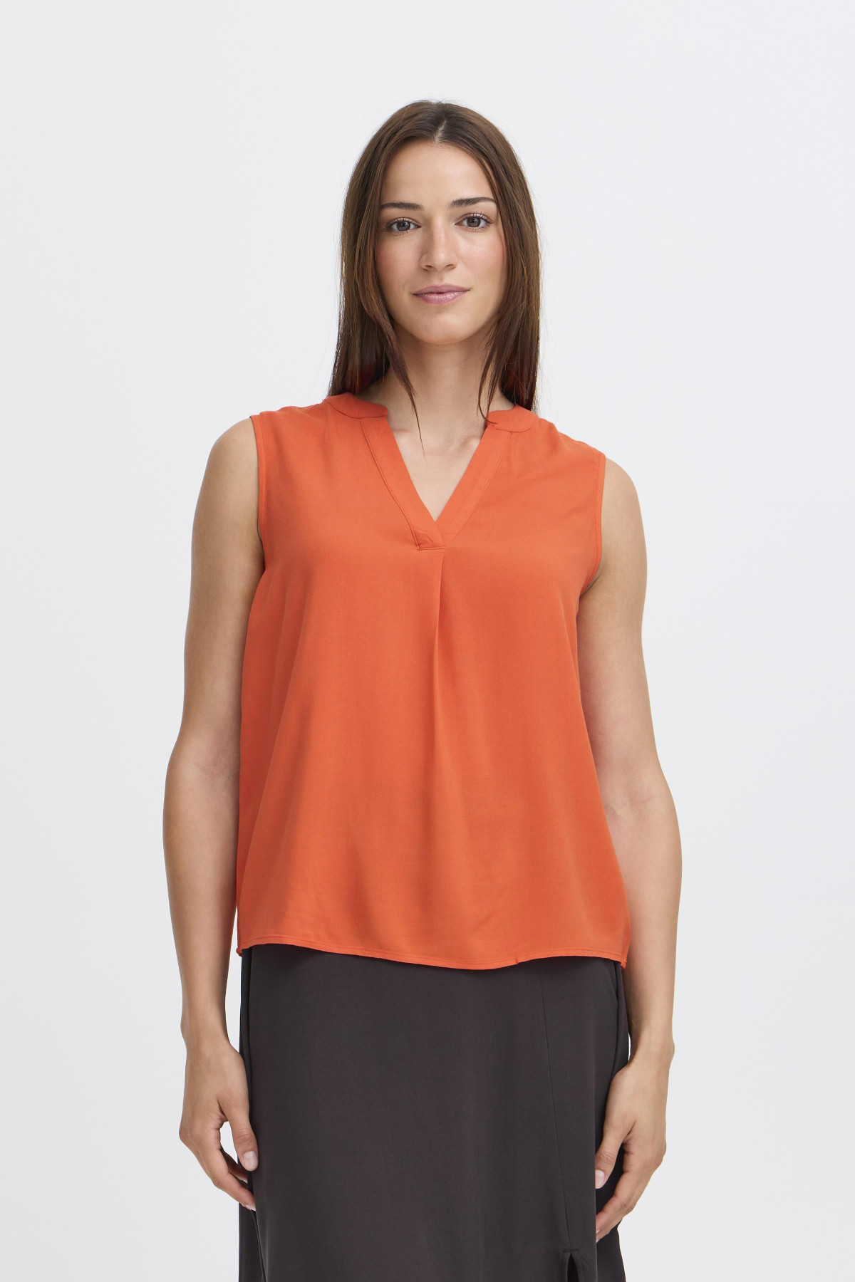 BYMMJOELLA SL TOP 3 20818772 (1)