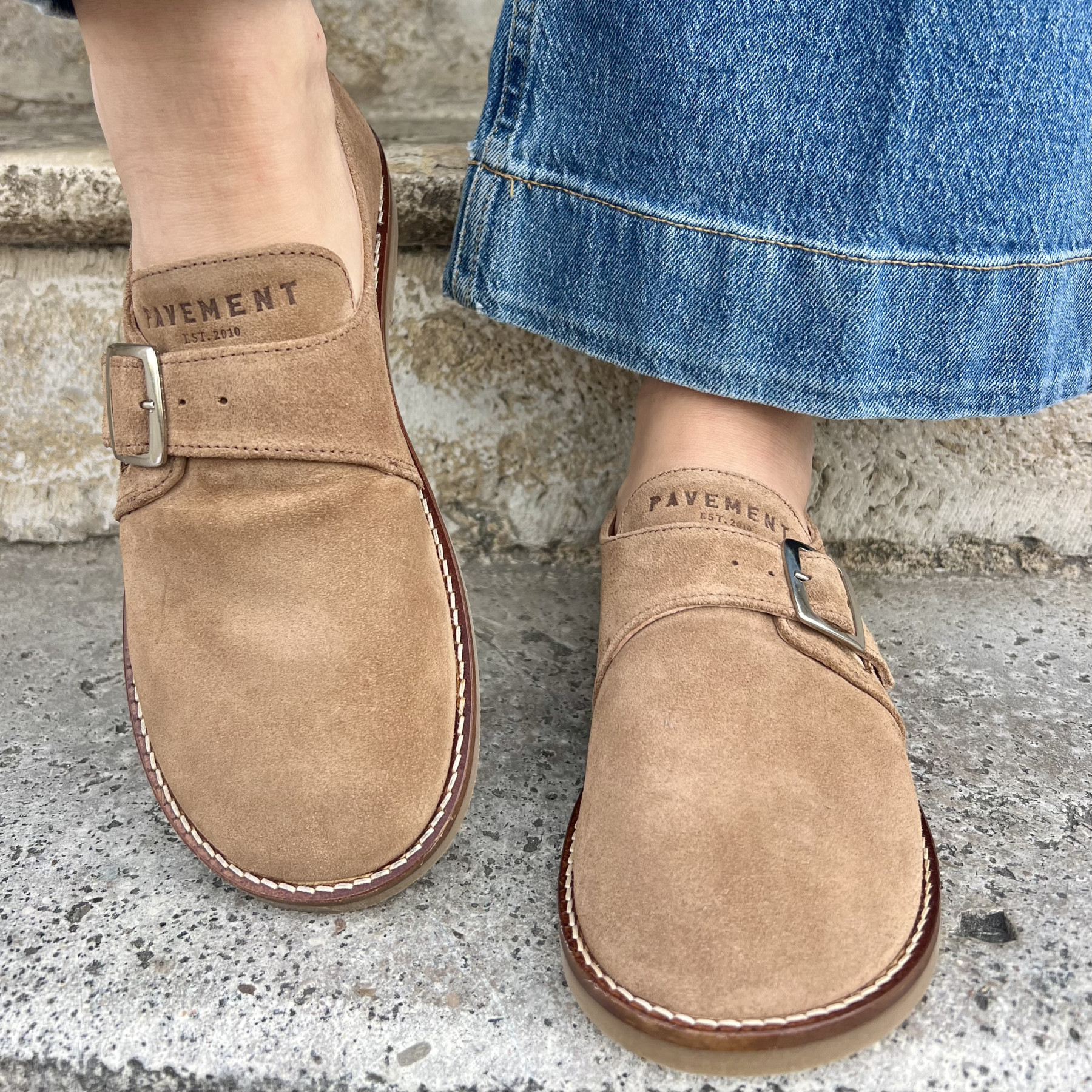 PAVEMENT KEISA TAN SUEDE (4)