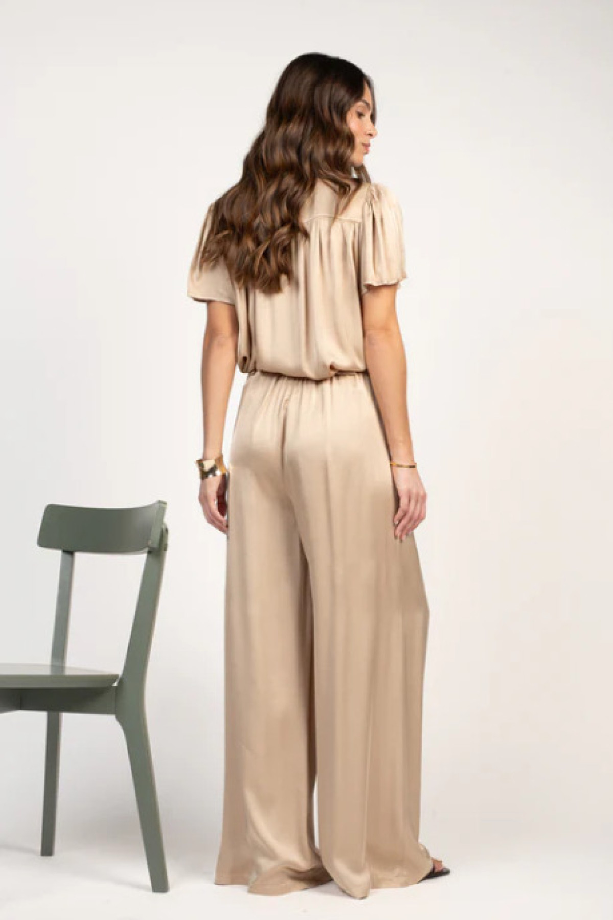 PAKO LITTO PANTALON SATINÉ ÉVASÉ EULALIE BEIGE (3)