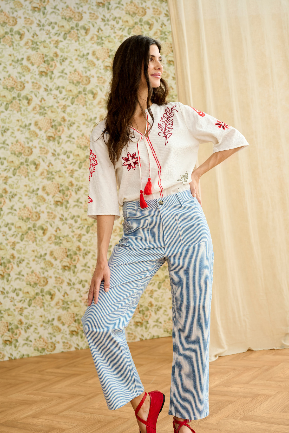 CREAM BLOUSE ROSETTA 4840 (1)