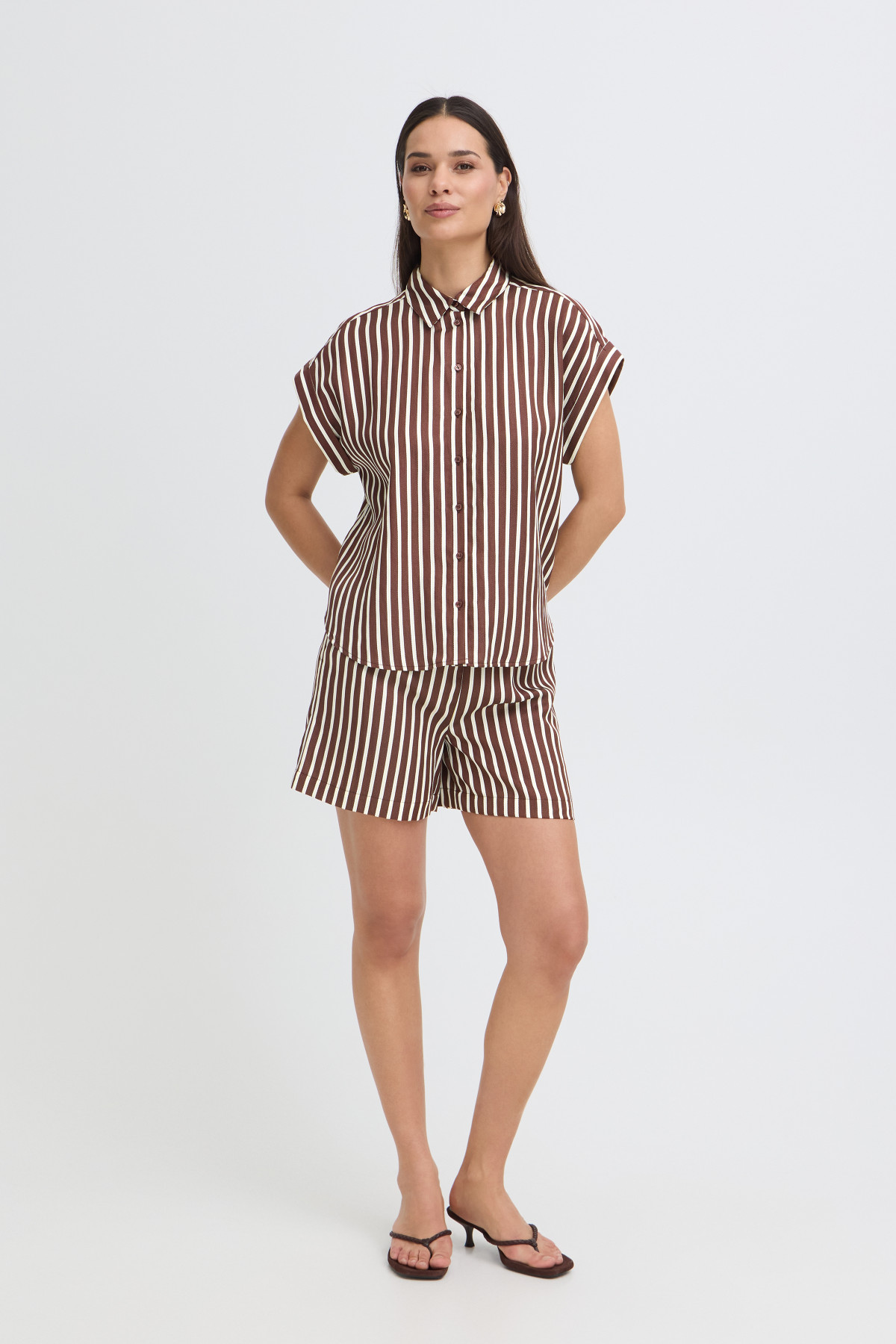 BYEVINO SHORTS 20818933 (1)