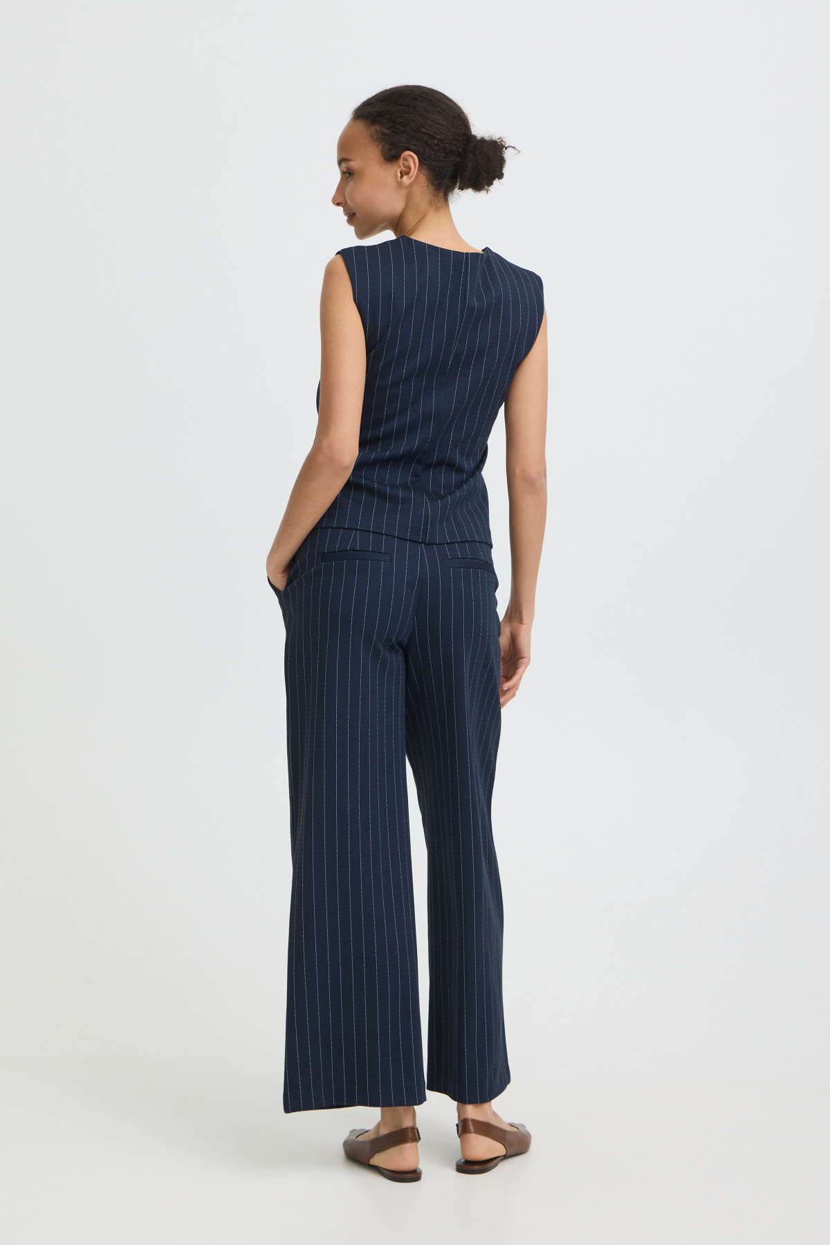 pantalon b young a rayures rowan jambes evasées 20819308 (4)