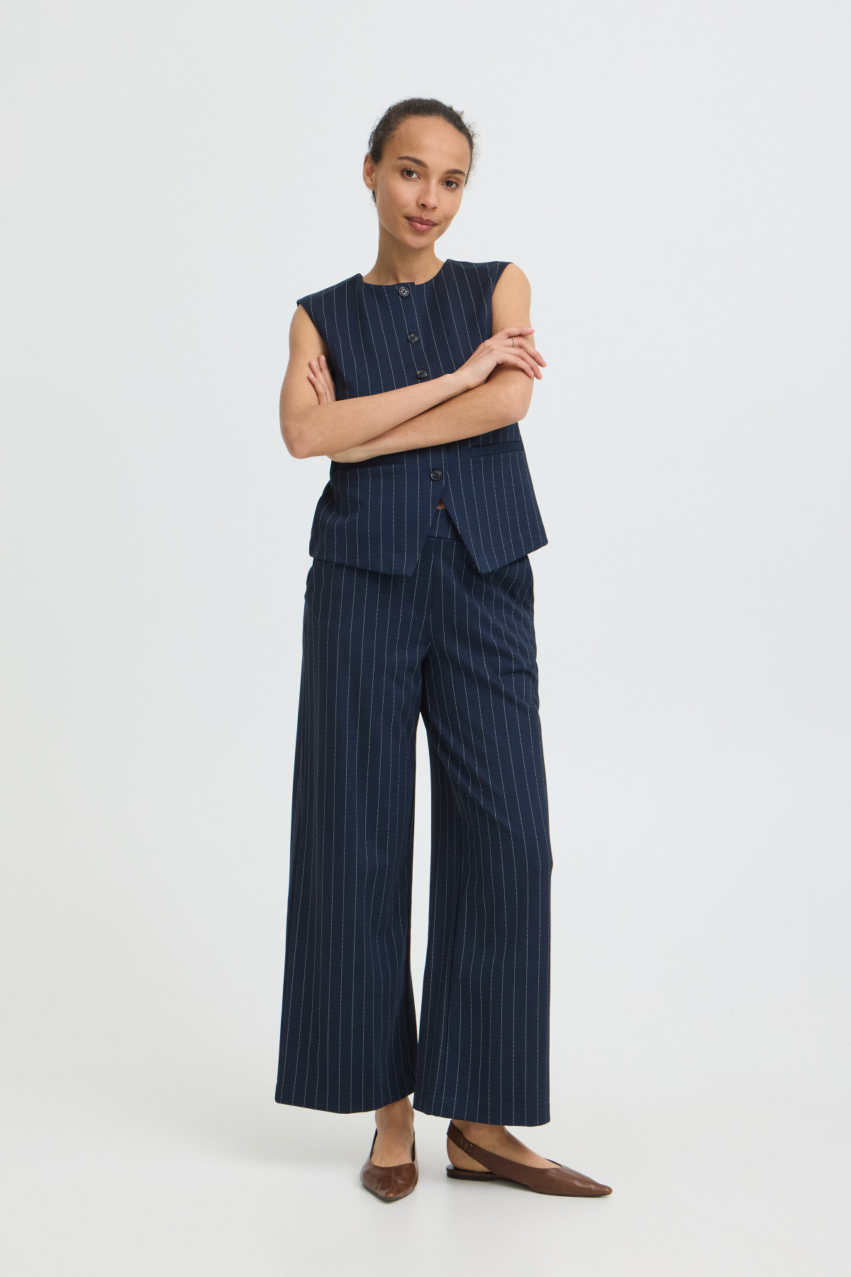 pantalon b young a rayures rowan jambes evasées 20819308 (5)