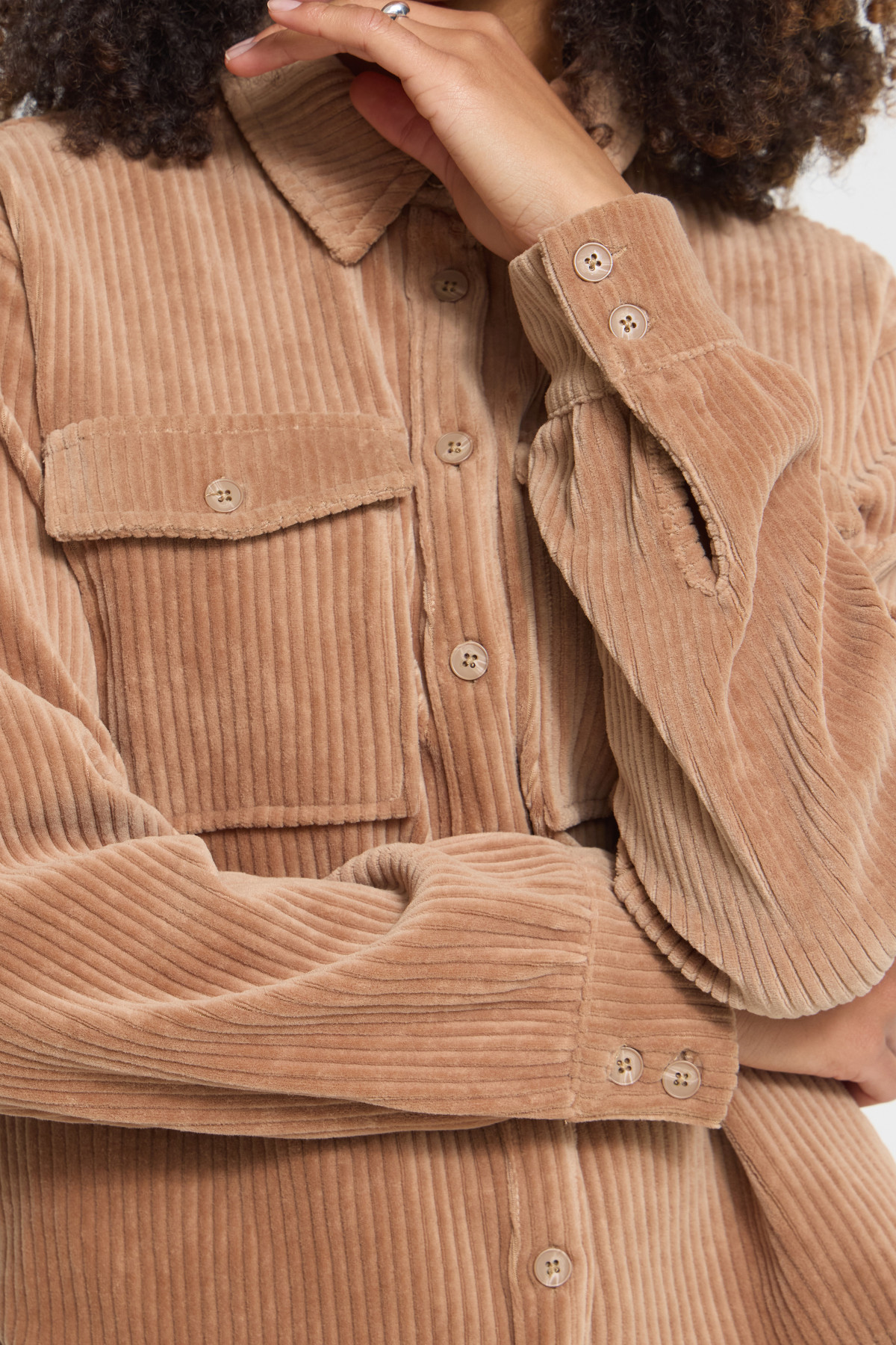 ICHI VESTE VELOURS BEIGE TAMARY 20126372 (3)