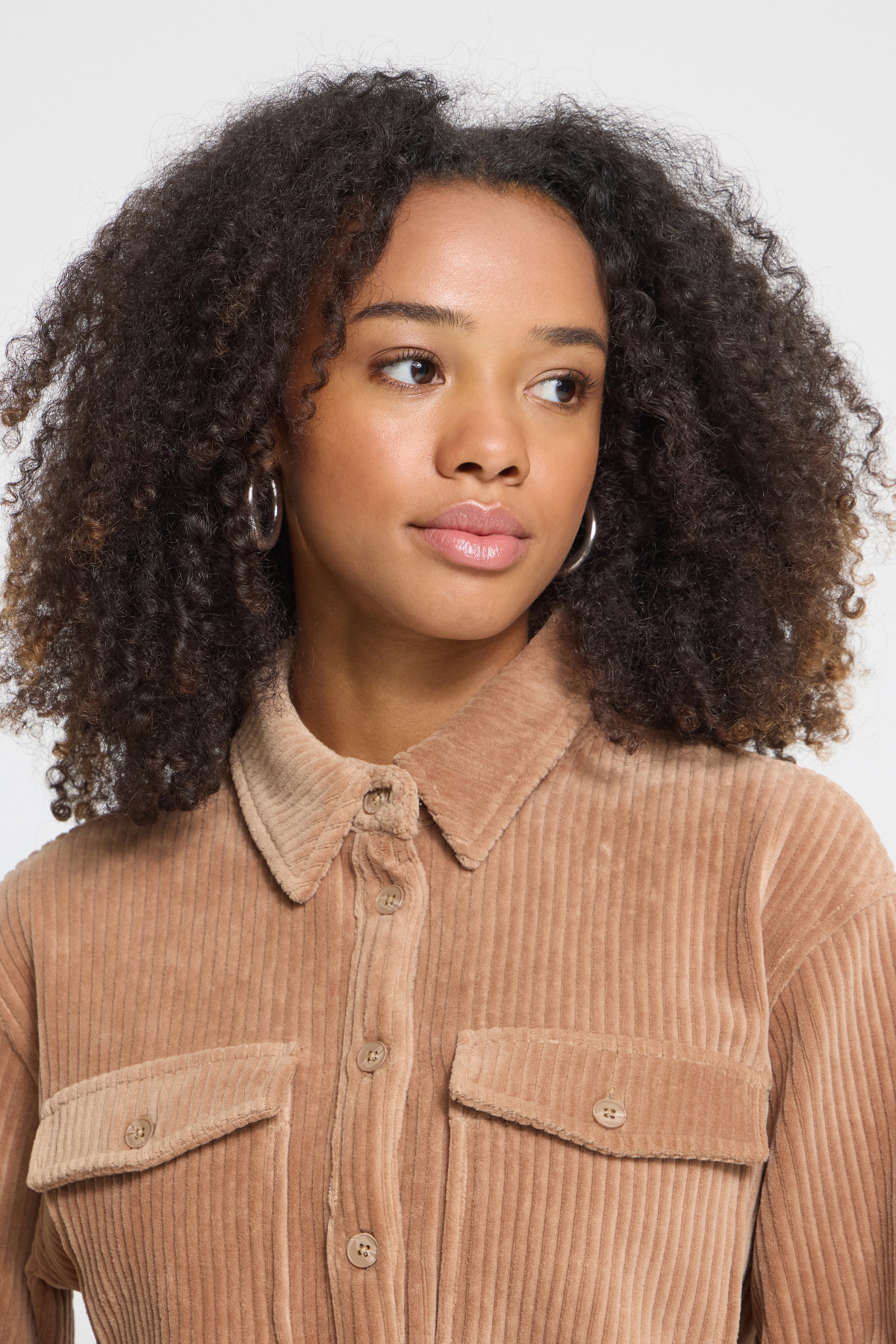 ICHI VESTE VELOURS BEIGE TAMARY 20126372 (4)