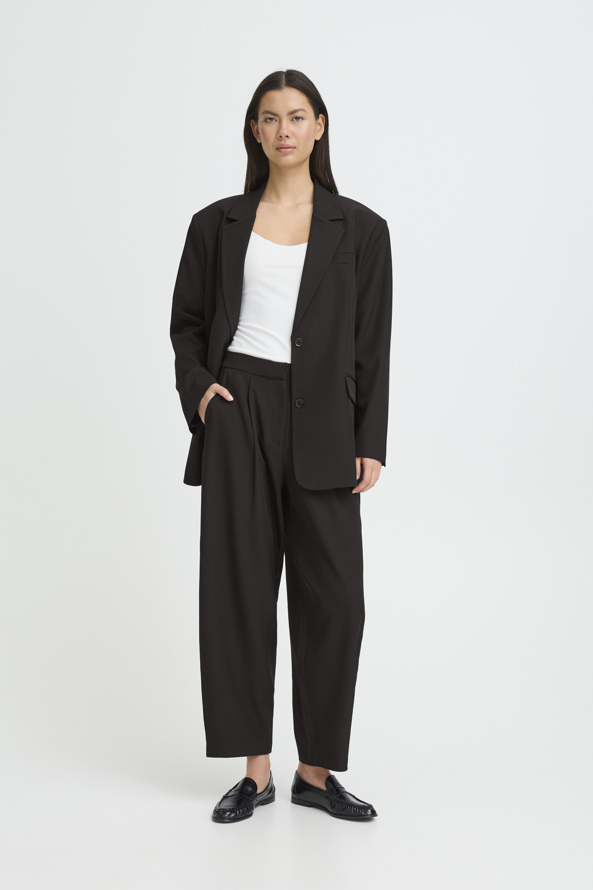 ICHI PANTALON FAVA 20125681 NOIR H26 (2)