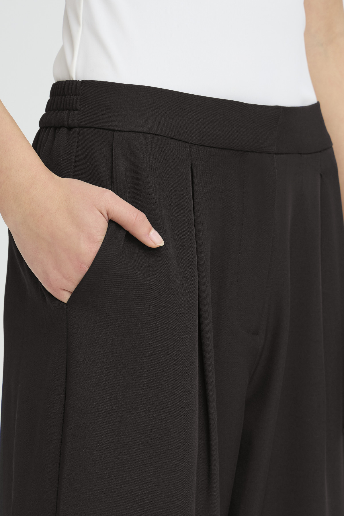 ICHI PANTALON FAVA 20125681 NOIR H26 (4)