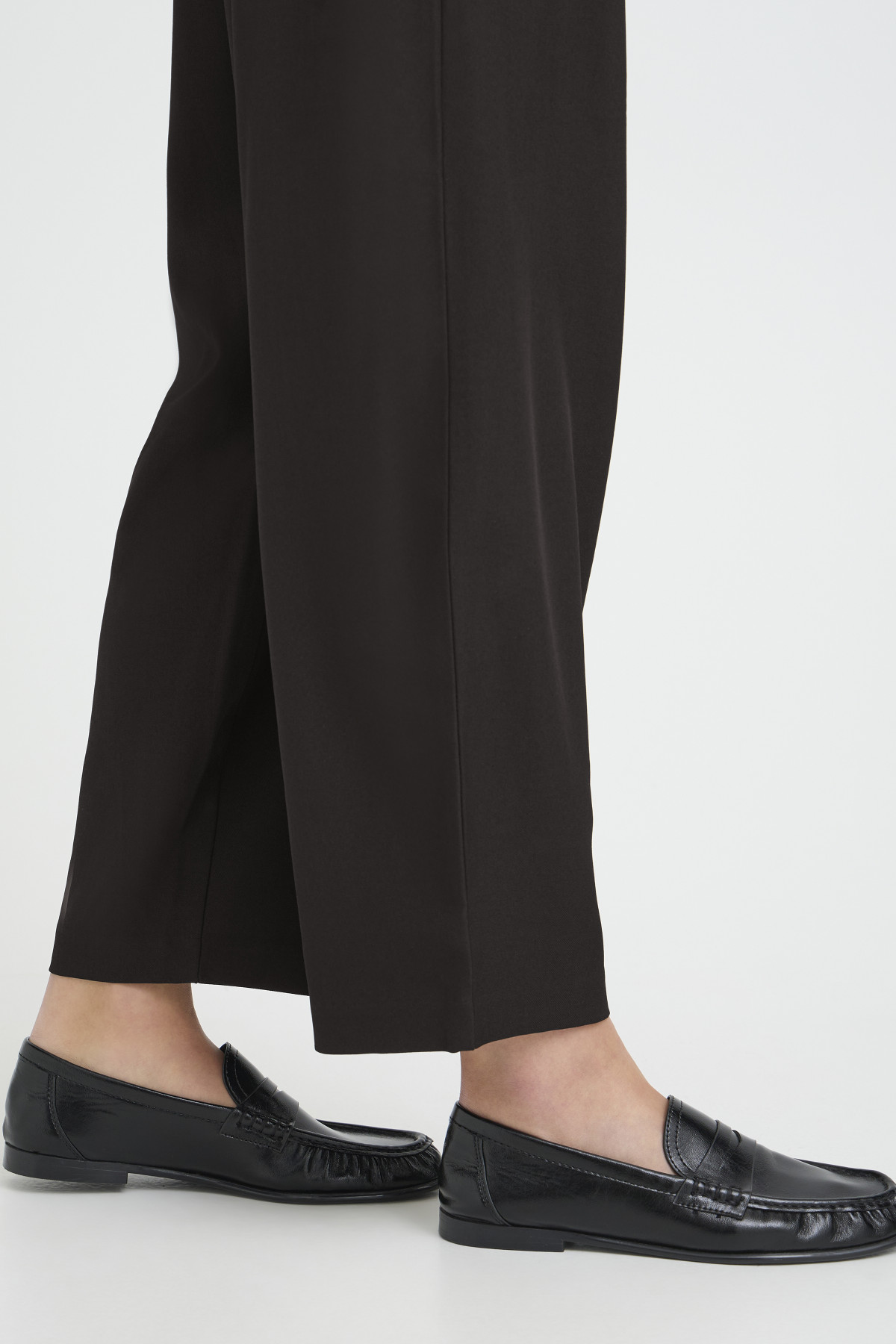 ICHI PANTALON FAVA 20125681 NOIR H26 (5)