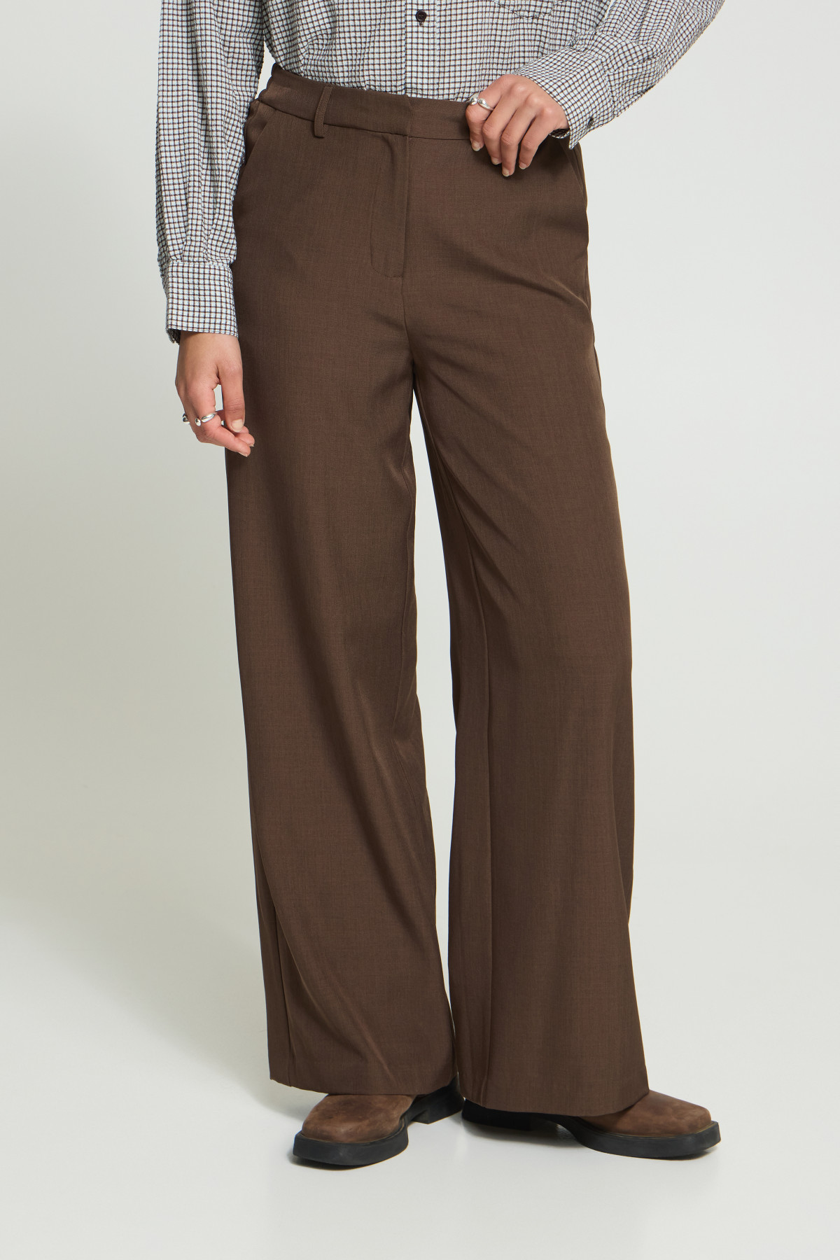 PANTALON ICHI FAVA WIDE FLUIDE 20125679 (3)