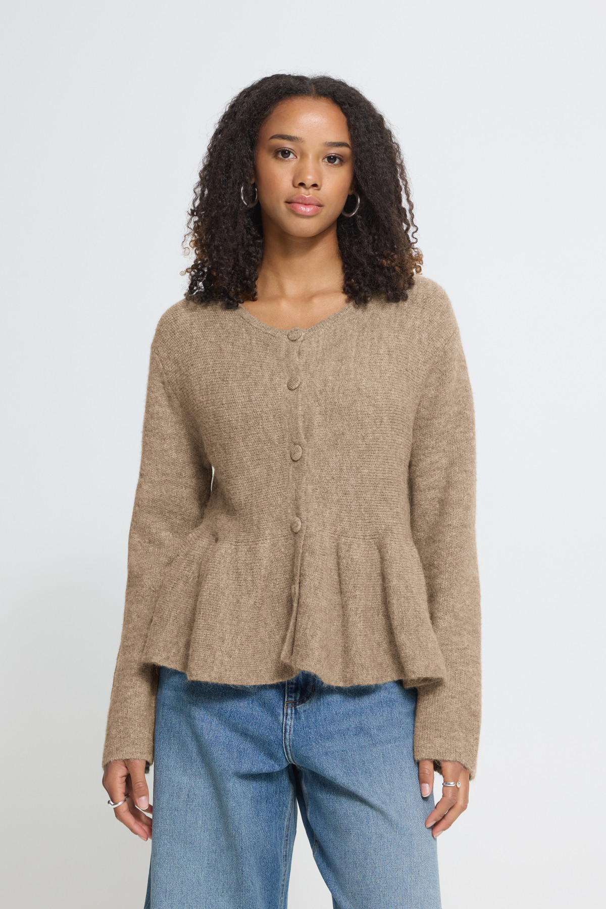 ICHI GILET KAMARA 20126221 BEIGE (1)