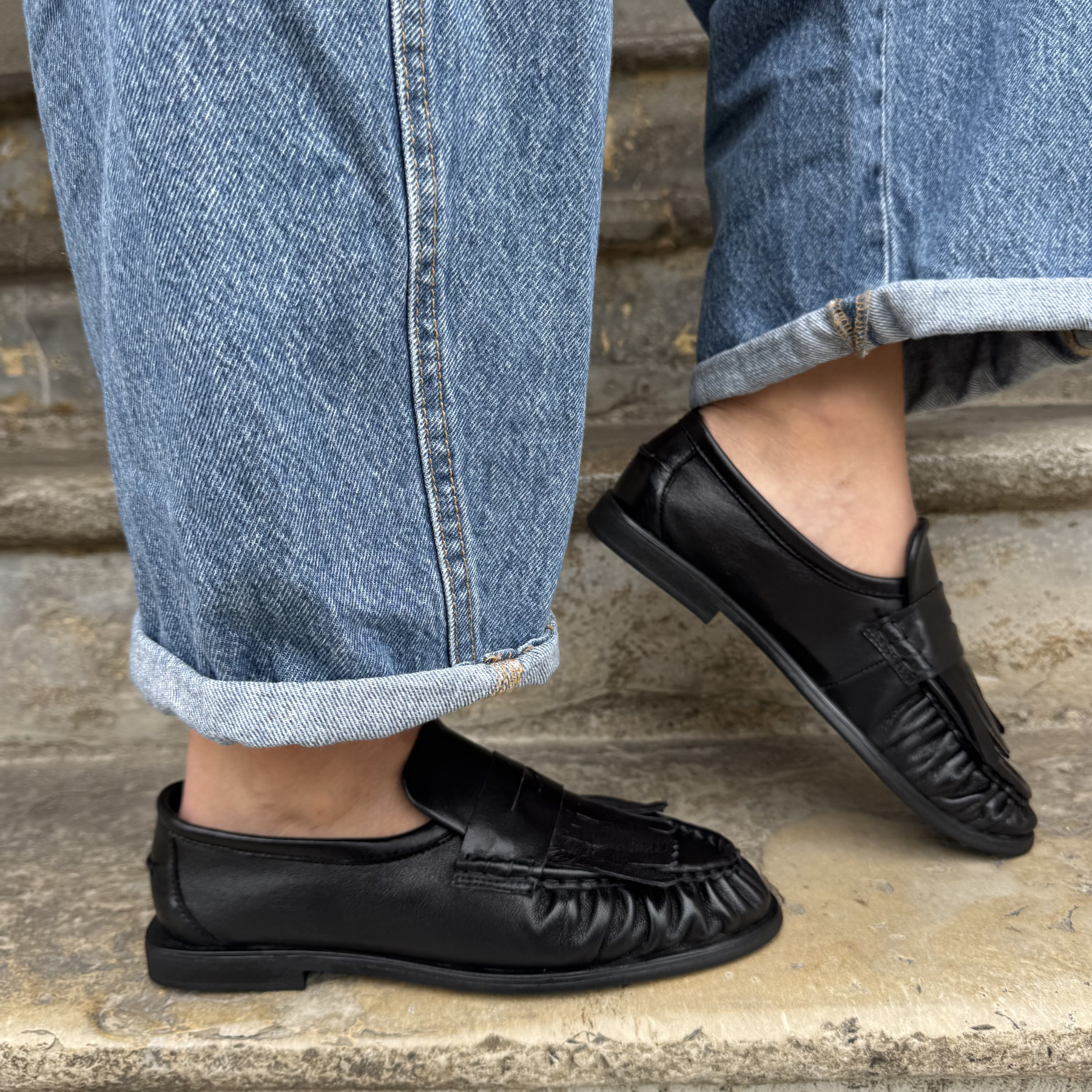 pavement mocassin paelmira fringle black (3)