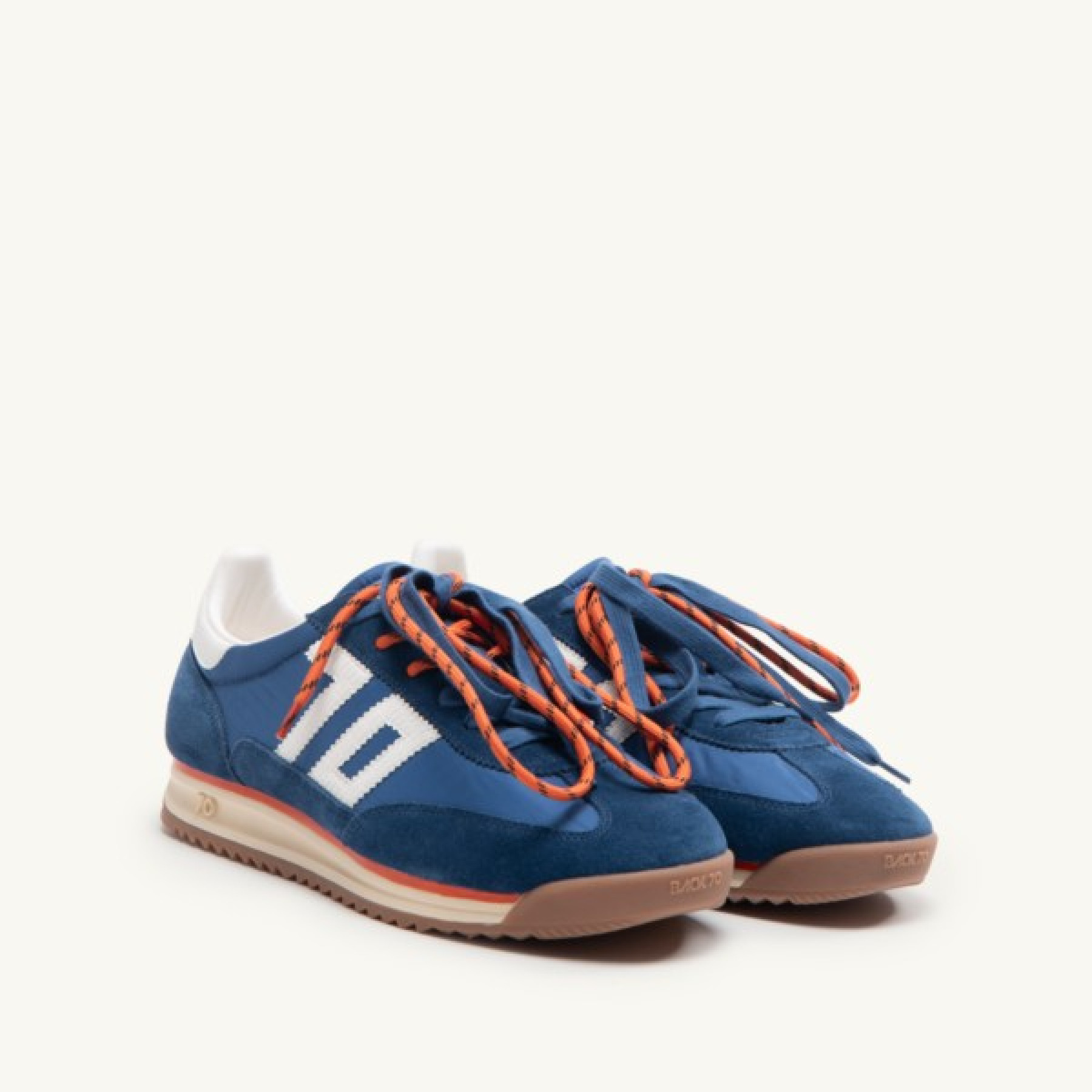 back 70 basket jogger nylon navy (2)