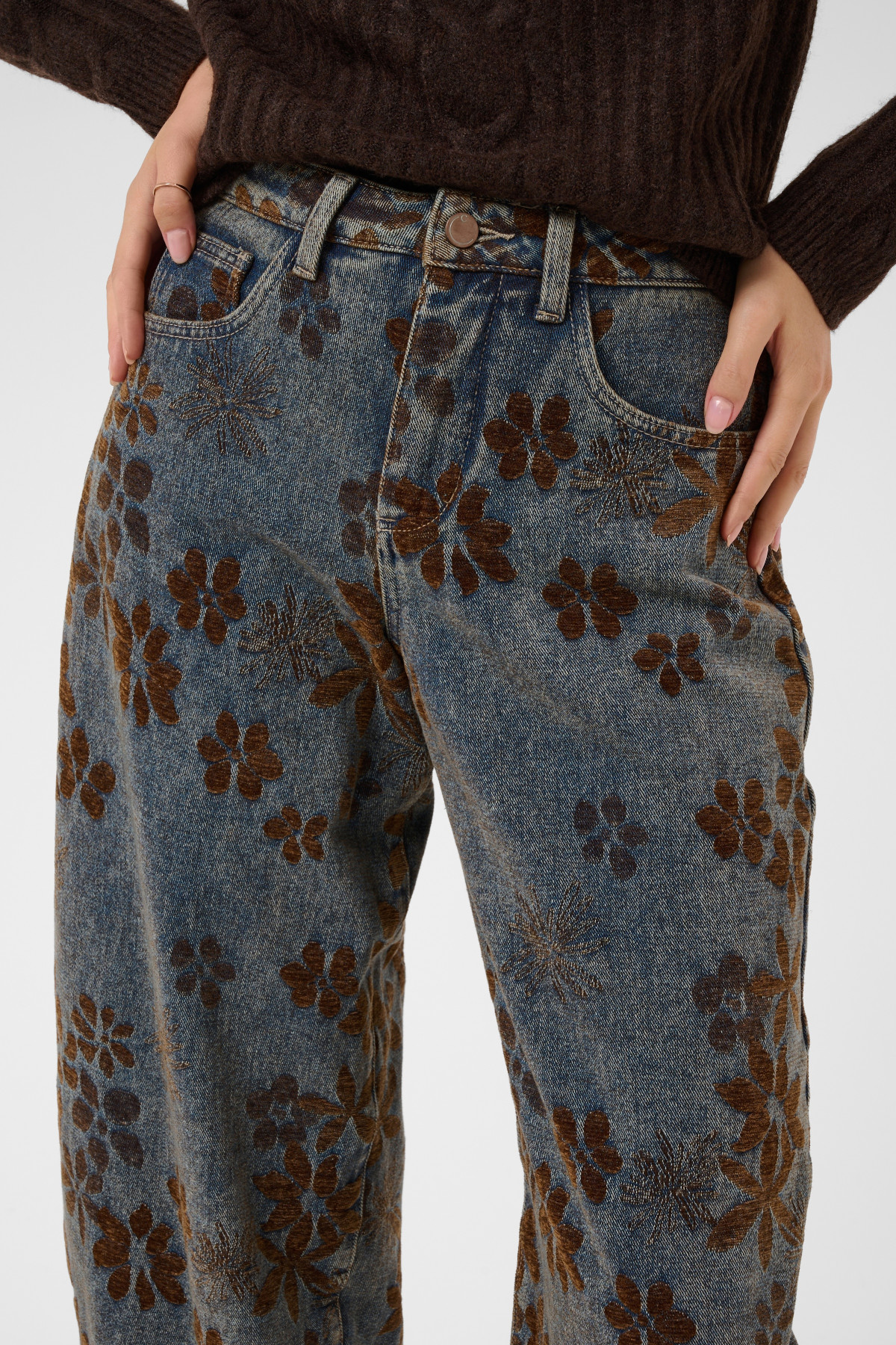 jeans barrel cream ramona avec fleurs velours marron 10615842 (1)
