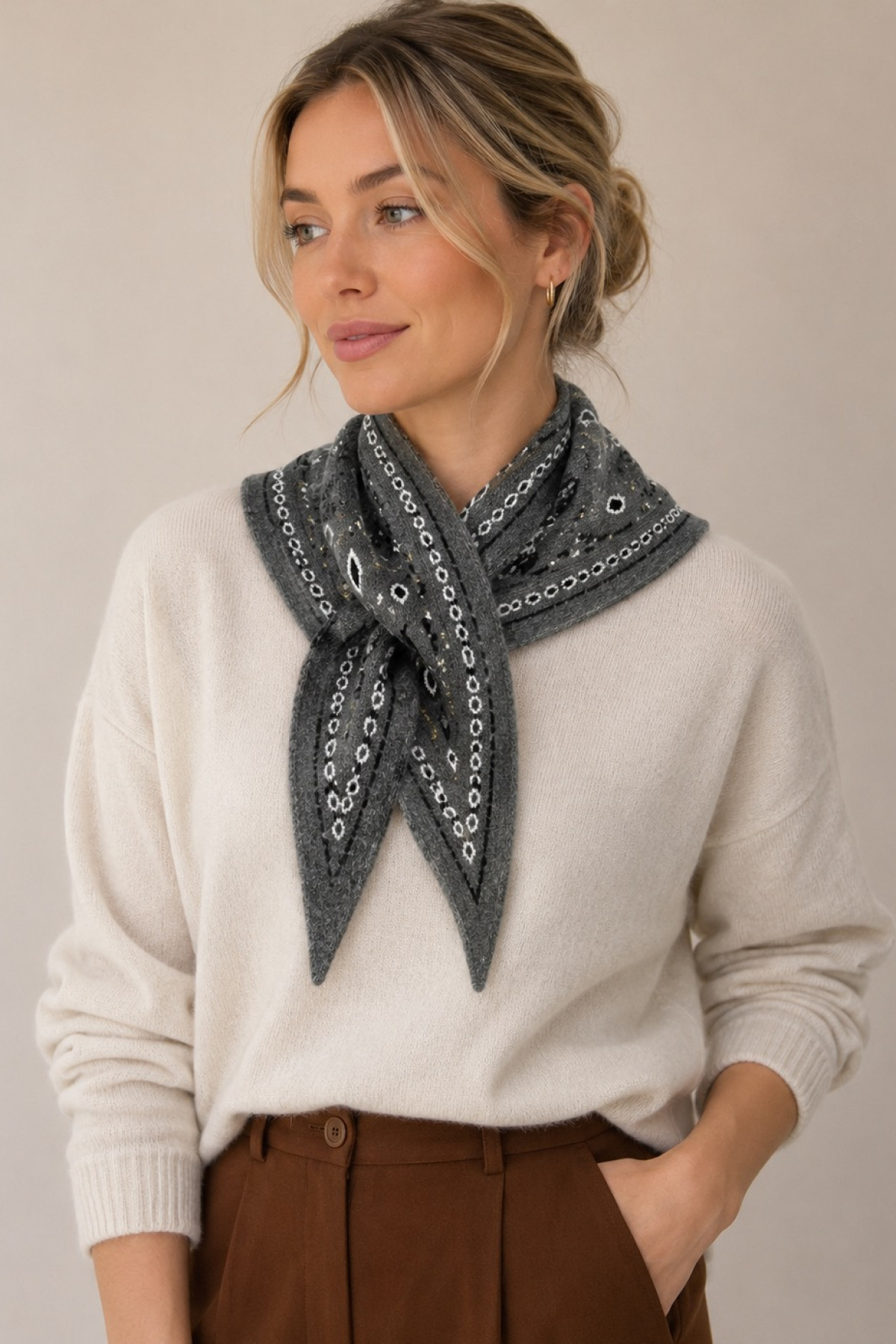 foulard epais bandana gris  (1)