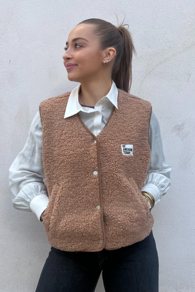 CHUMMY SHERPA SANS MANCHES 2070