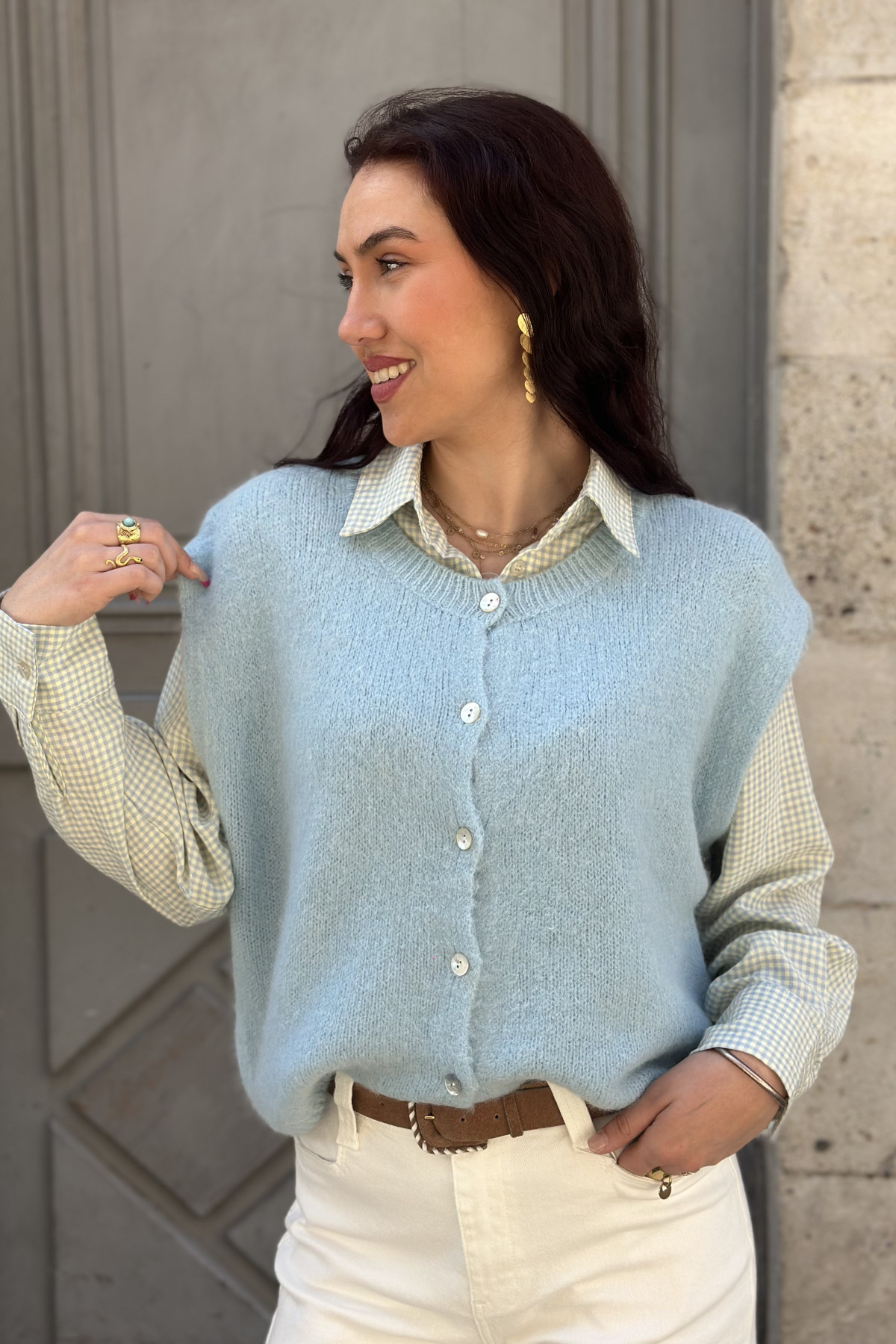Gilet sans manches alpaga avec boutons nacrés bleu clair