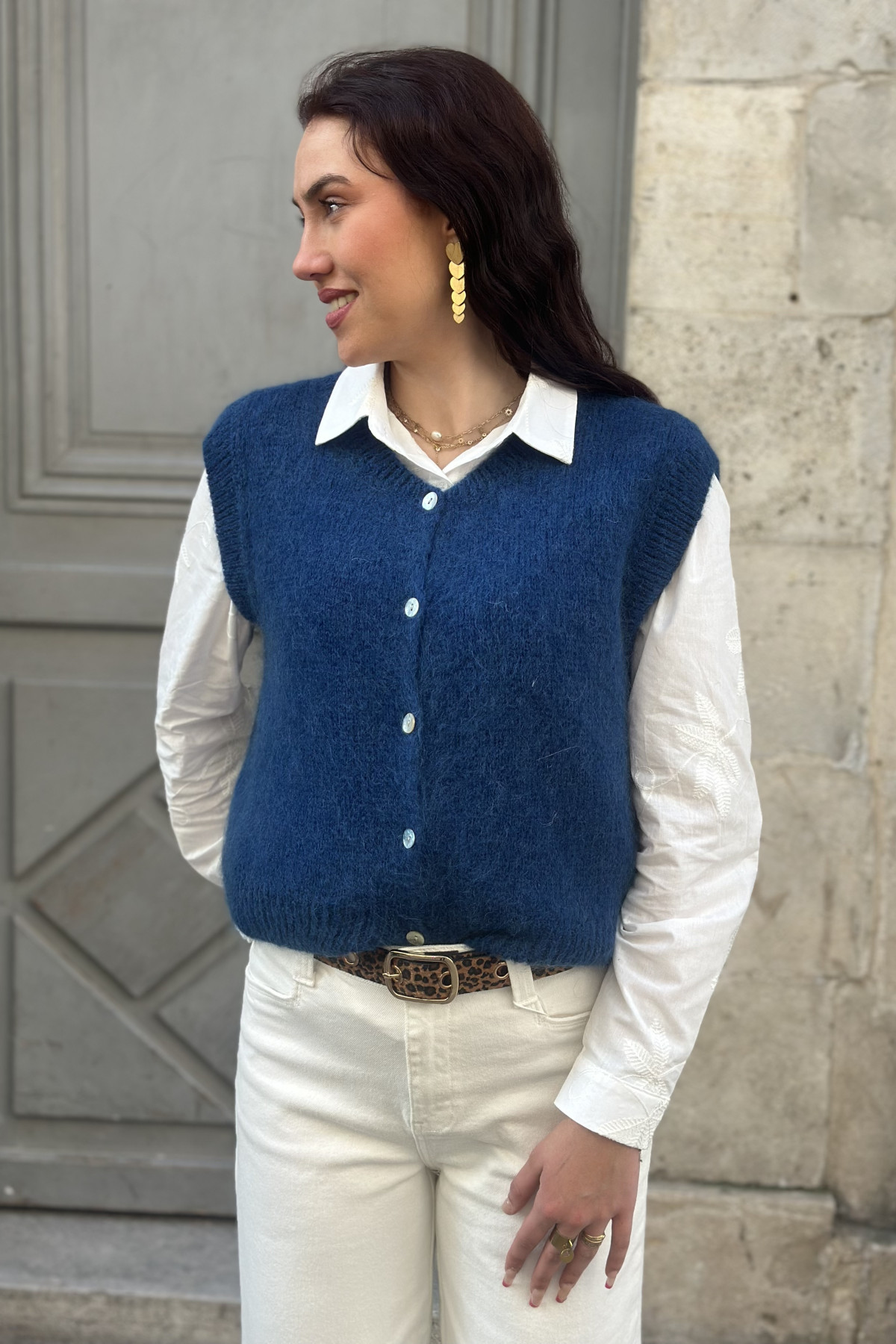 Gilet sans manches avec boutons nacrés col rond bleu marine