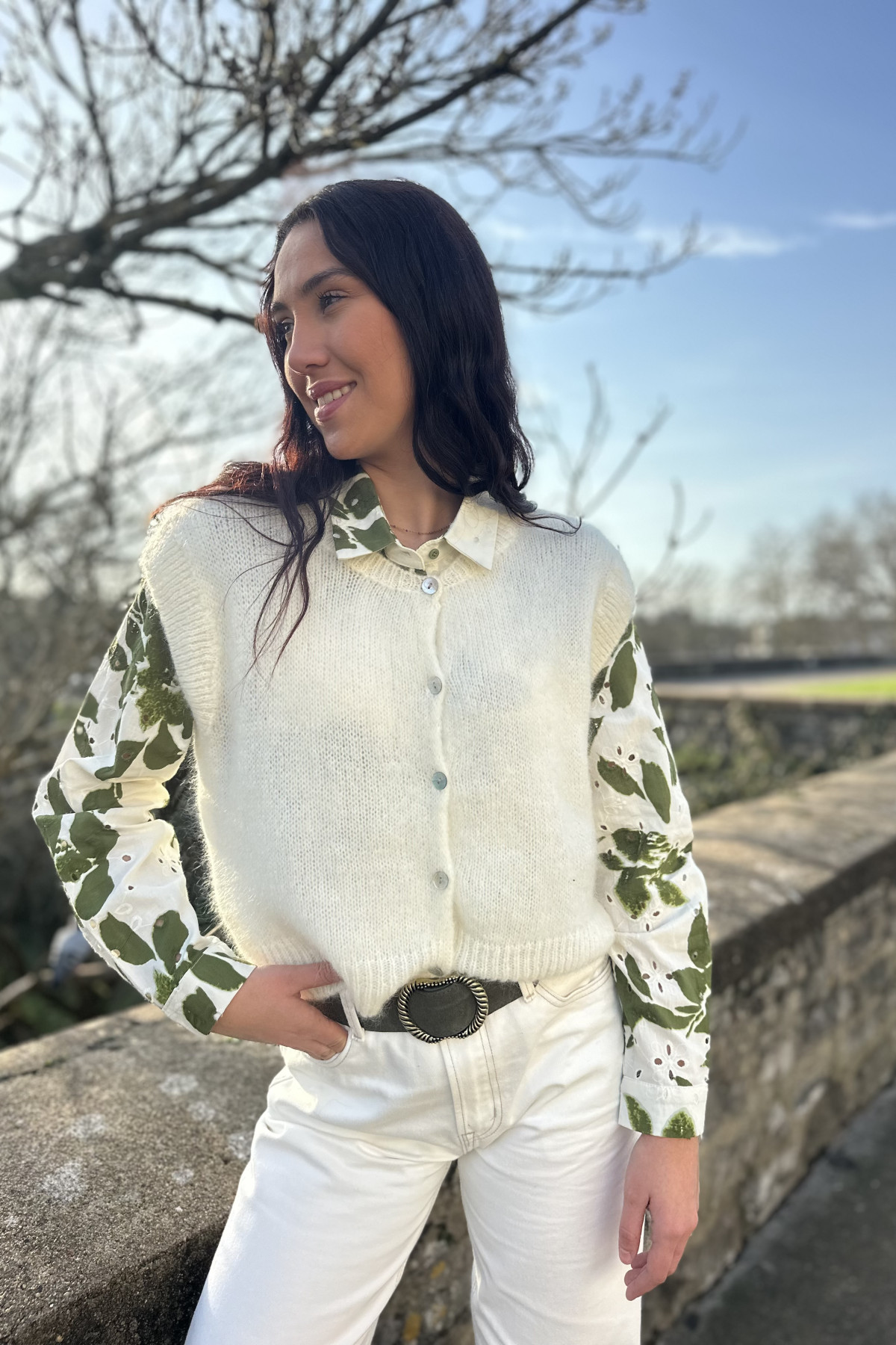 gilet sans manches en mohair 2373 avec boutons sur le devant