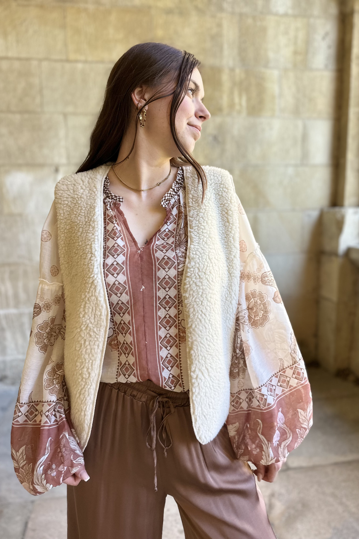 Gilet sans manches moumoute écru taille unique