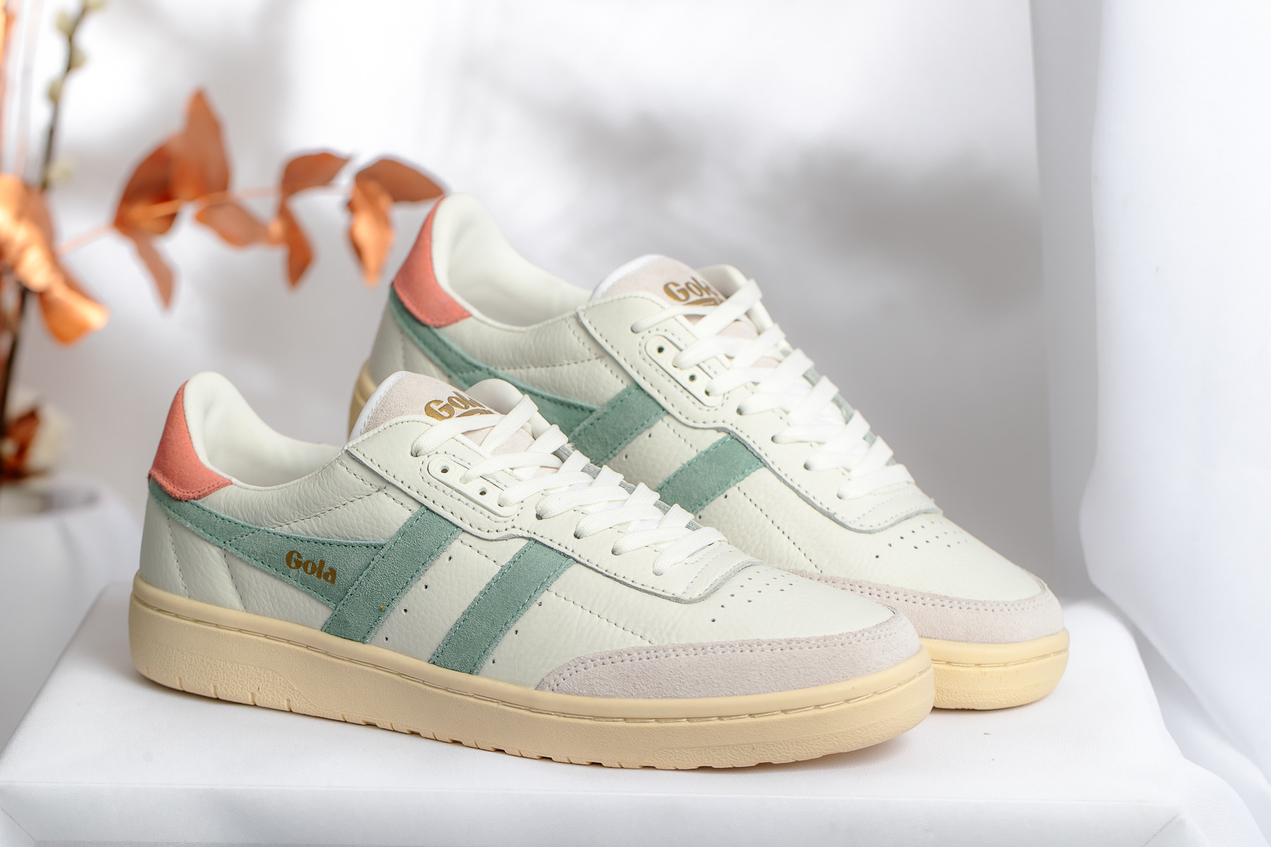 GOLA BASKET FALCON CORAL PINK BLANC VERT CORAIL CBL415