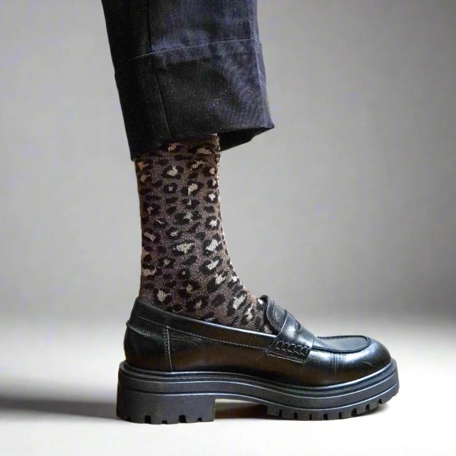 KLUE Chaussettes paillettes en Lyocell écologique Léopard