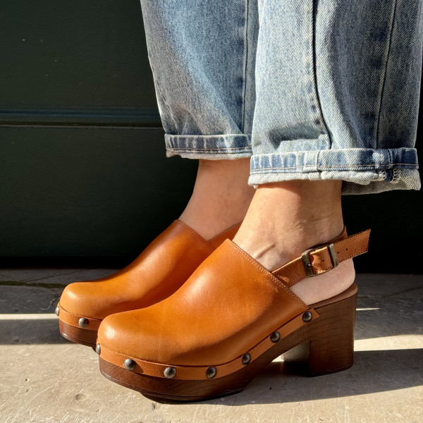 LES SABOTS DE CARO EIVISSA CUIR OCRE 