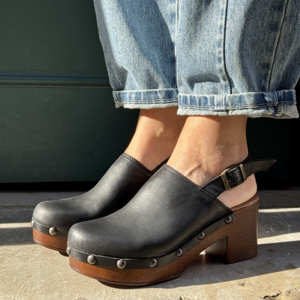 les sabots de caro eivissa  cuir noir 