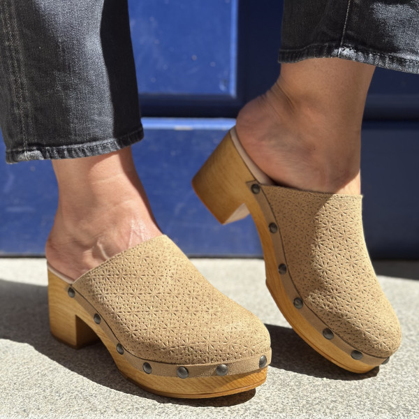 LES SABOTS DE CARO IBIZA NUBUCK FLEURI
