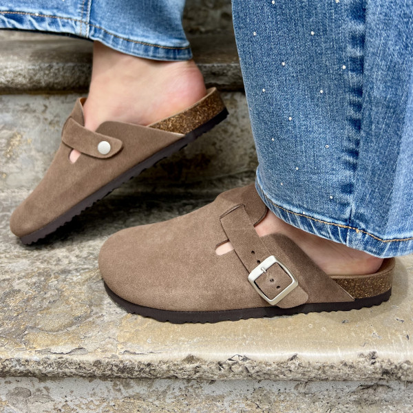 other and step  mules fiji lodo 