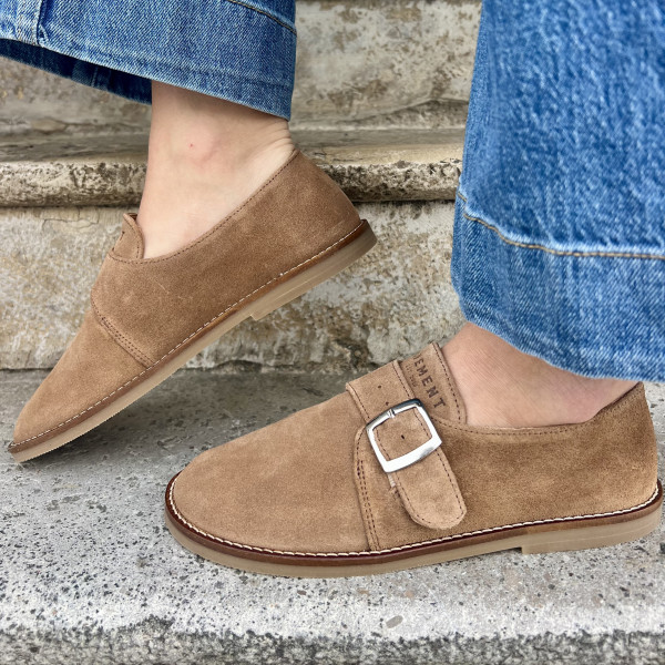 PAVEMENT KEISA TAN SUEDE