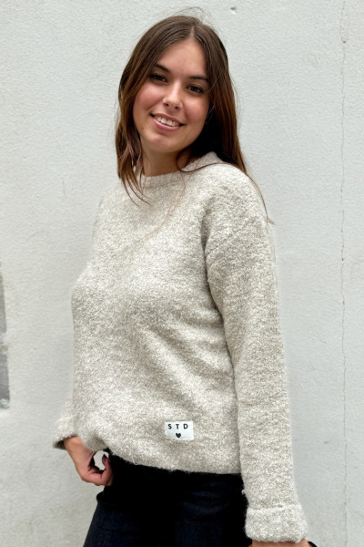 pull ichi blarisa4596 beige frisé col rond oversize 