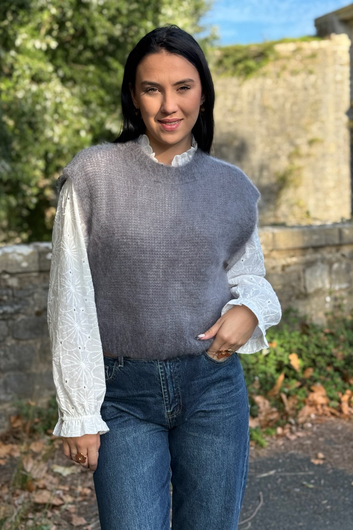 pull sans manches en mohair court gris 210