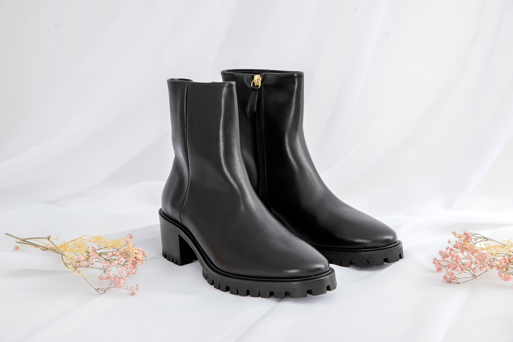 RIVECOUR BOTTINES N°78 CUIR NOIR FEMME TALON
