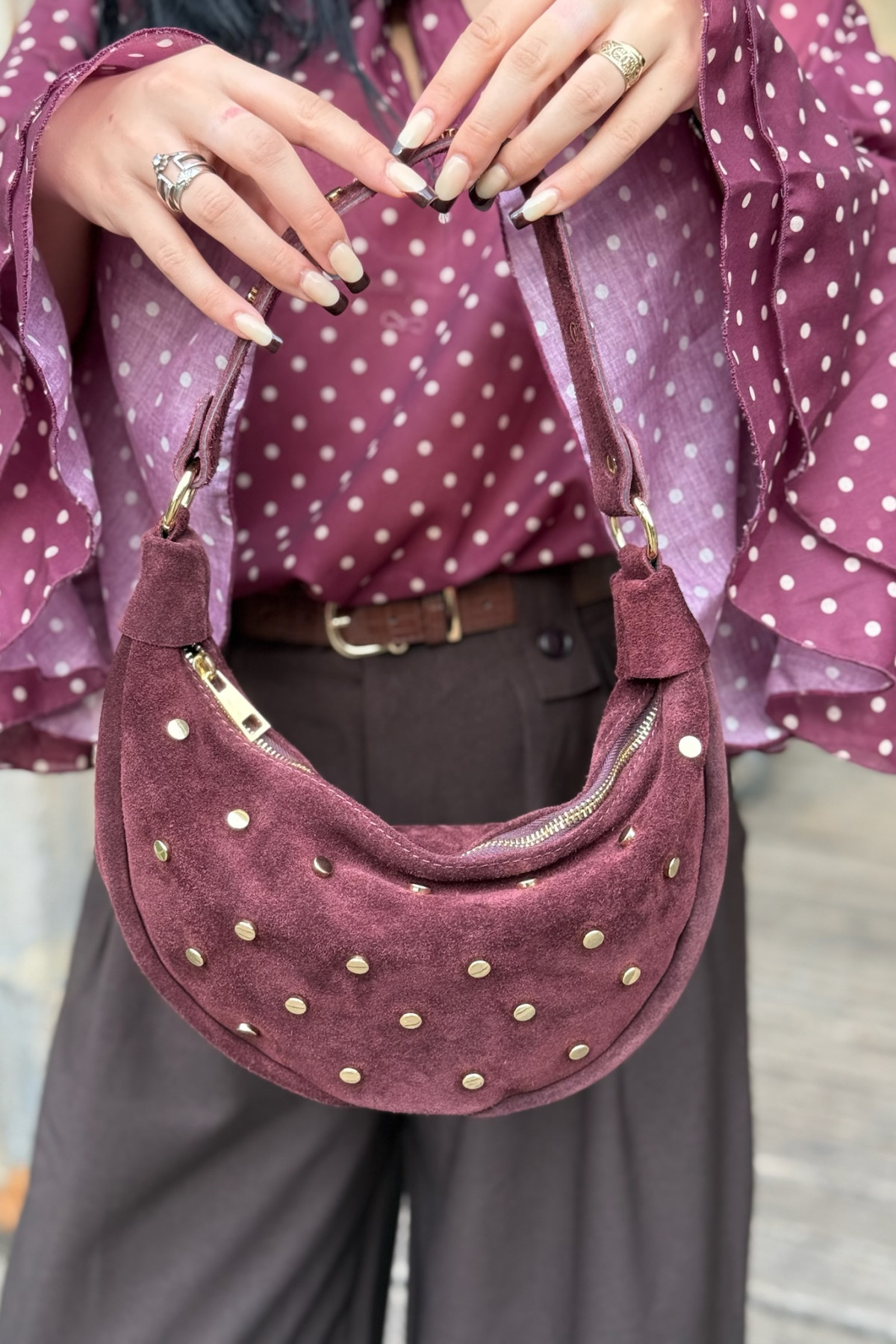 sac en suédine bordeaux à clous dorés VIMODA