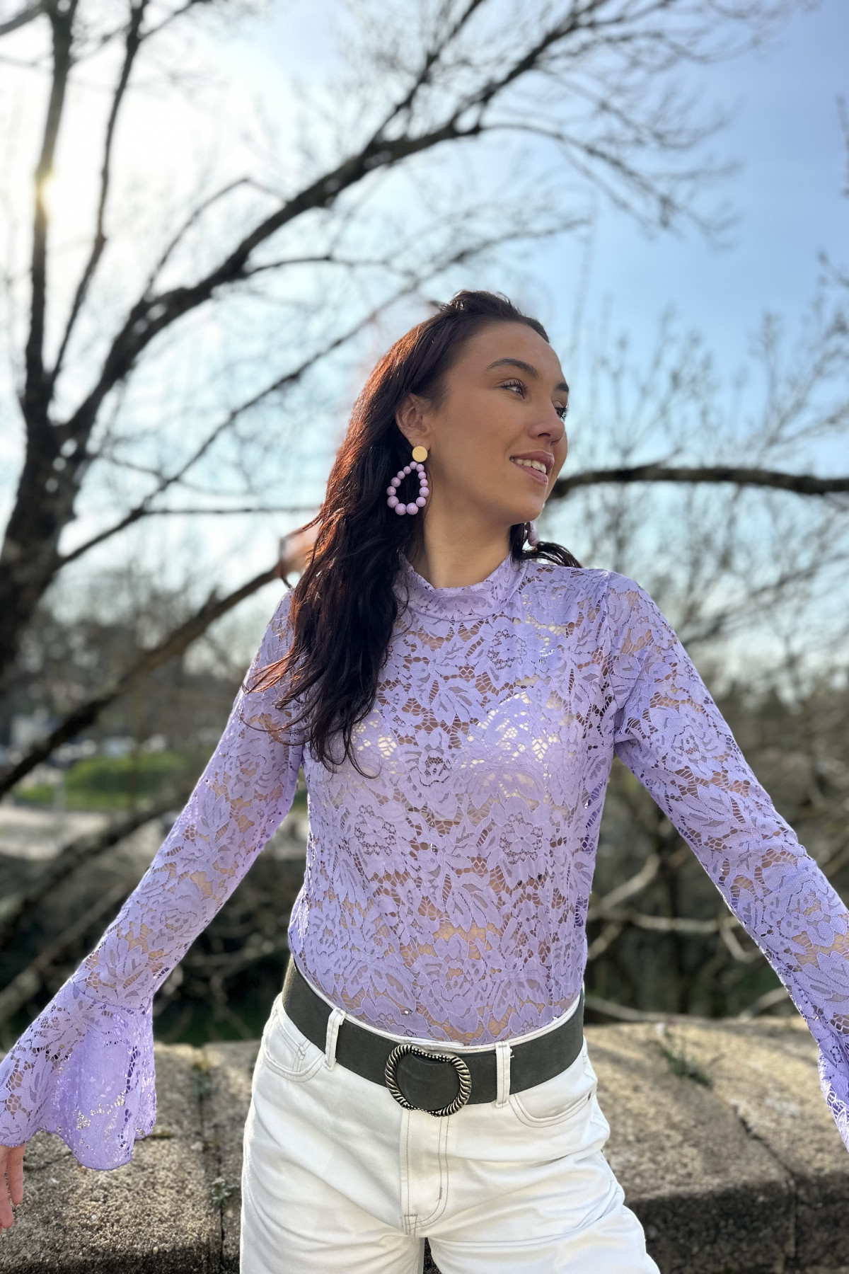 Top en dentelle lavande ajouré 25130 