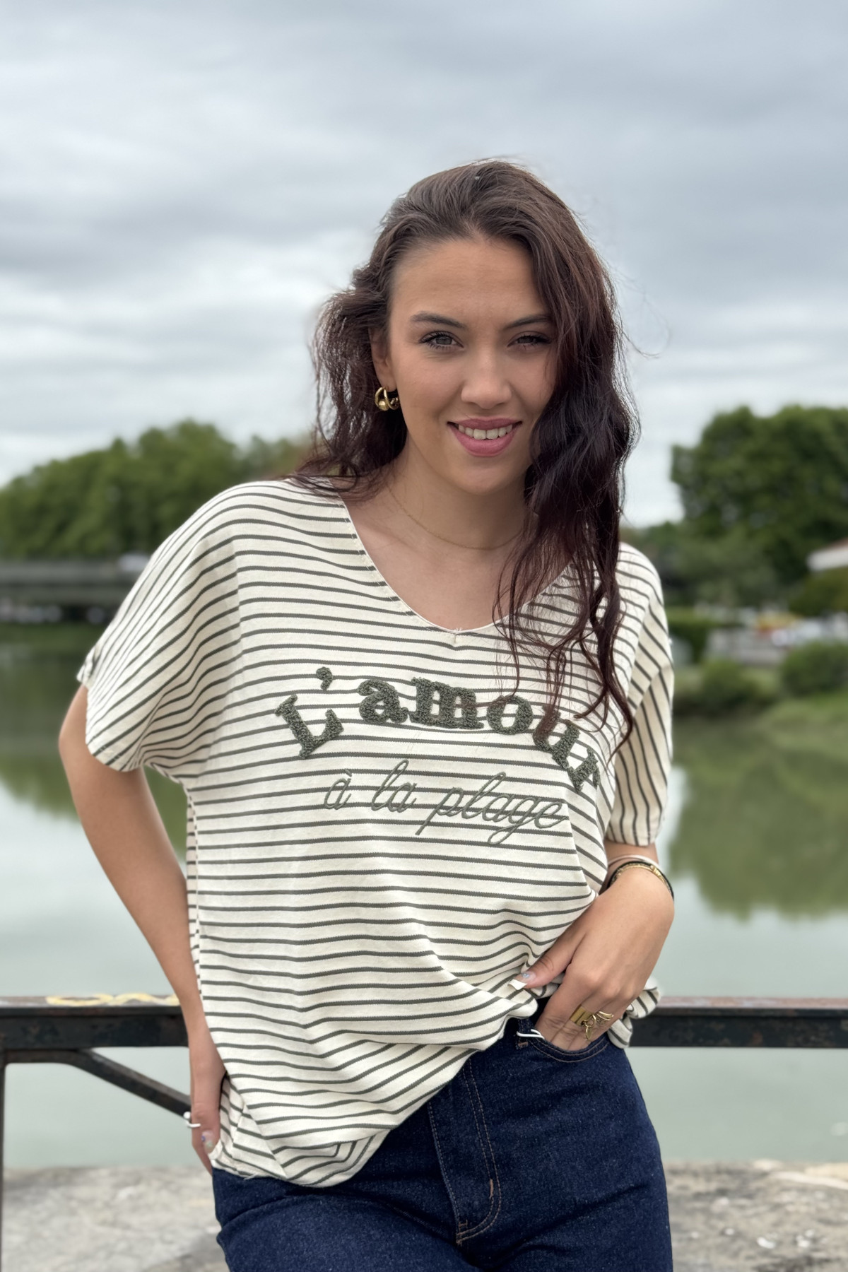 TOP RAYE ECRITURE AMOUR LA PLAGE KAKI 7411