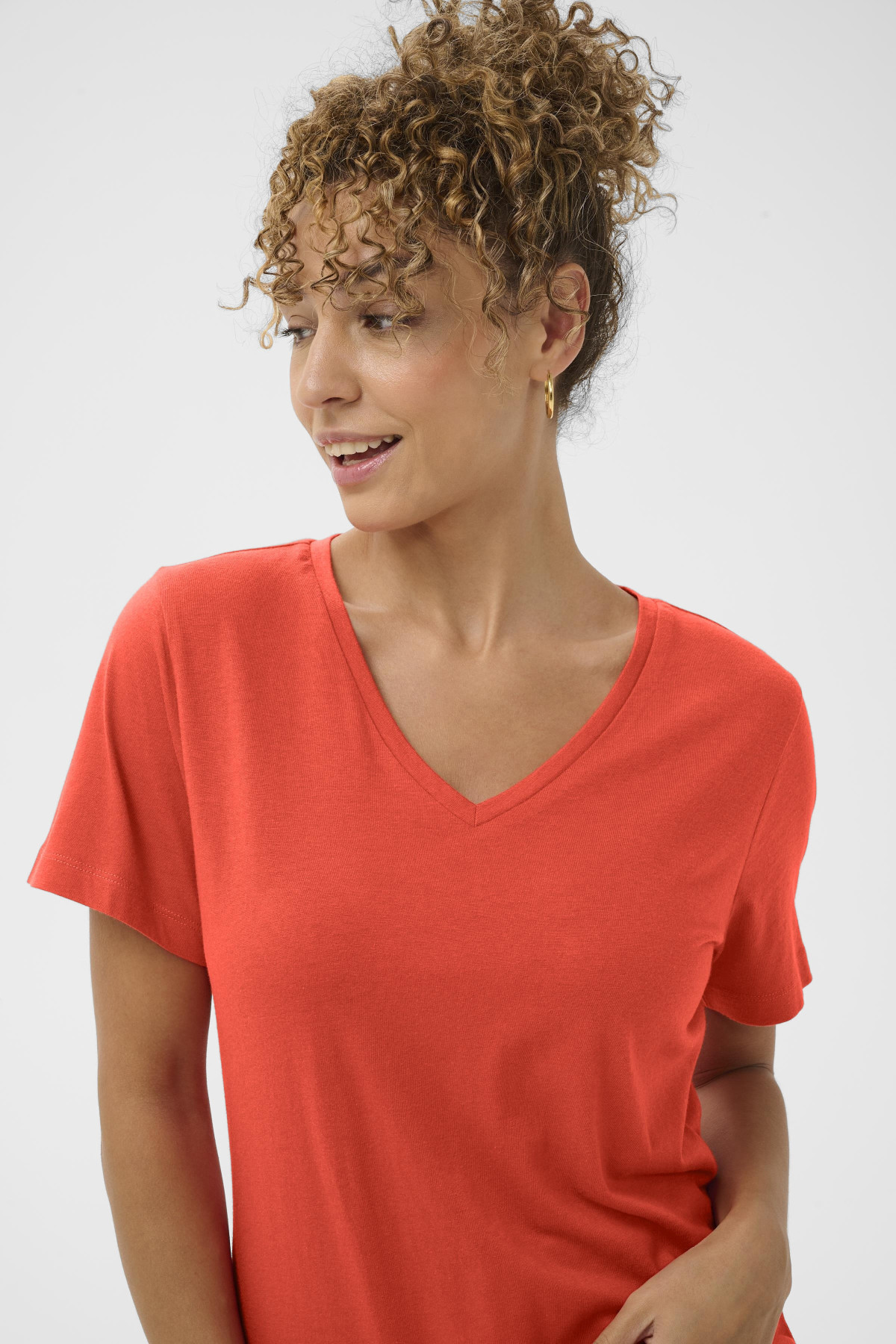 tshirt naia cream orange col v 10604508