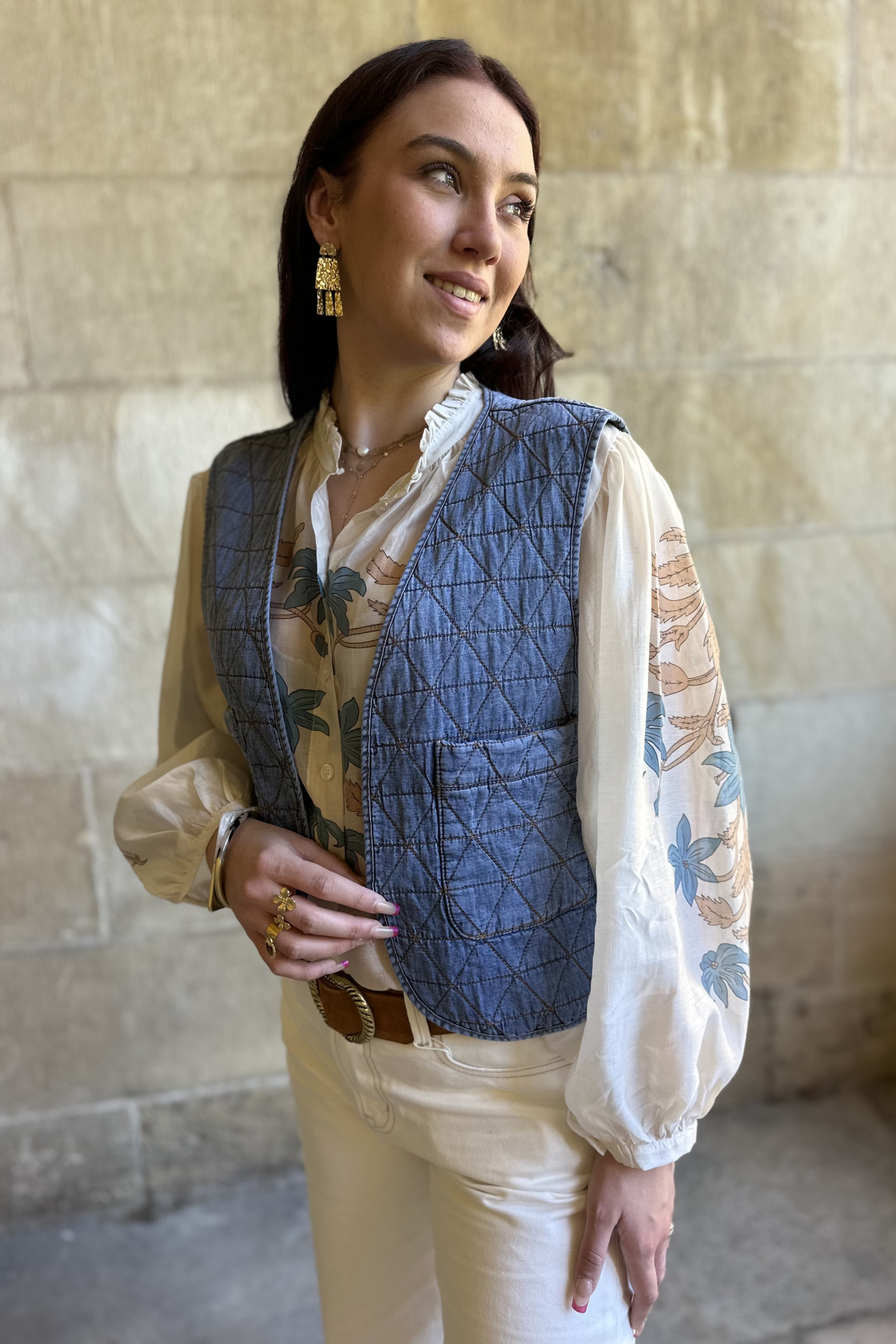 Veste sans manches en tissu bleu effet jean