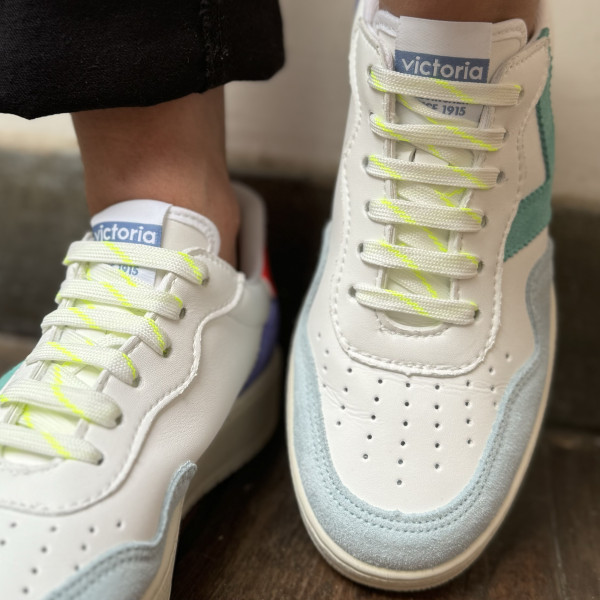 Victoria basket azul 8269 multicolore avec lacets blancs et jaune fluo